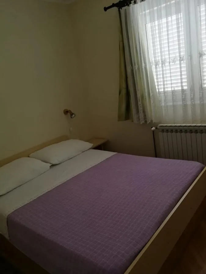 Apartments Ljubica 0*, Biograd Na Moru